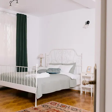 Simplicity Universitate *