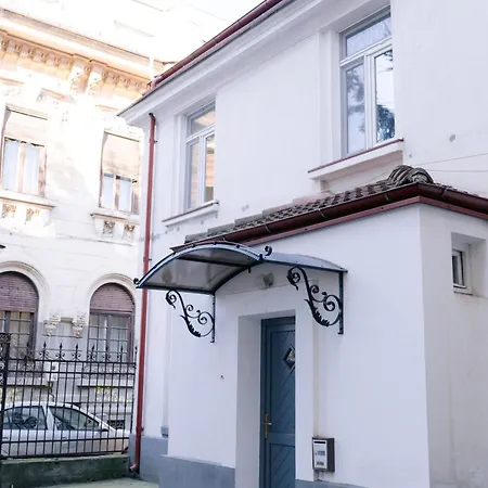 Simplicity Universitate