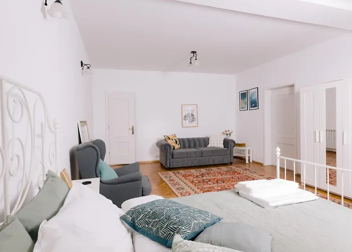 Simplicity Universitate *