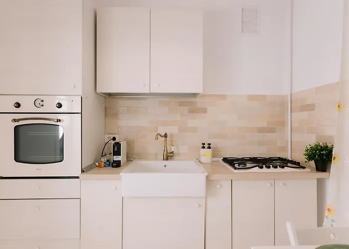 Simplicity Universitate * בוקרשט