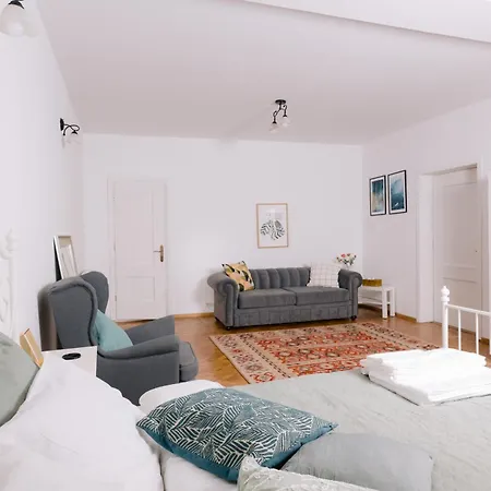 Simplicity Universitate *